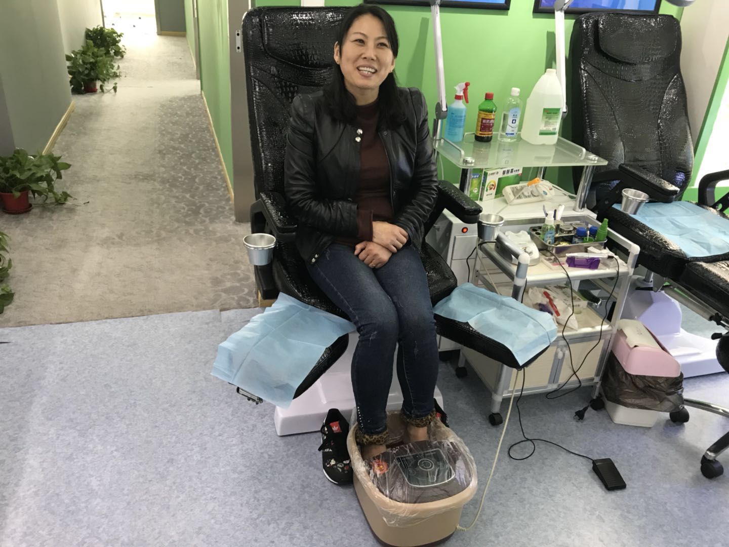 灰指甲加盟需要什么