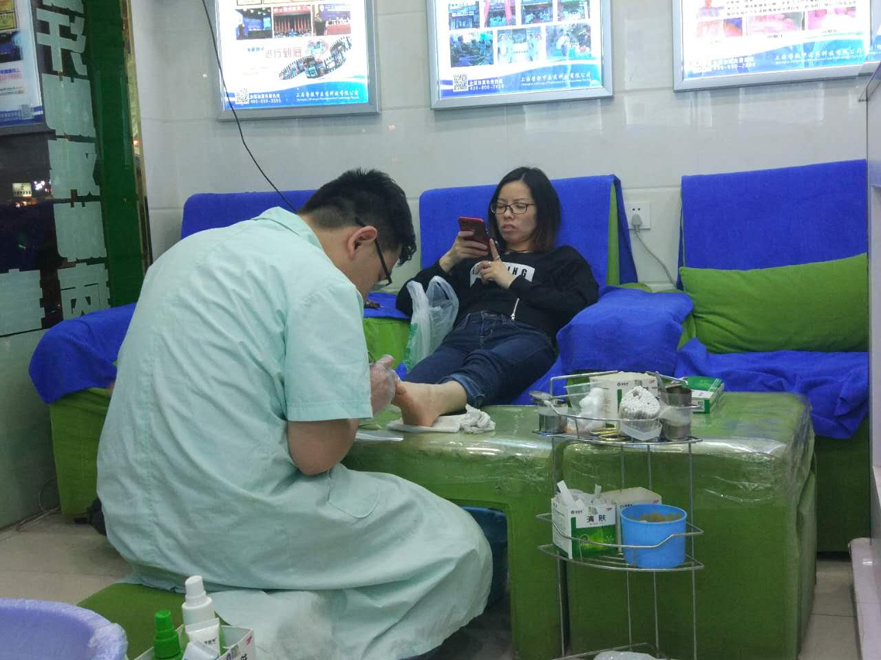 灰指甲连锁店 馨靓甲灰指甲品牌的优势