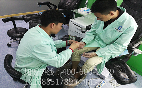 如何选择可靠的专业修脚全国加盟连锁店？